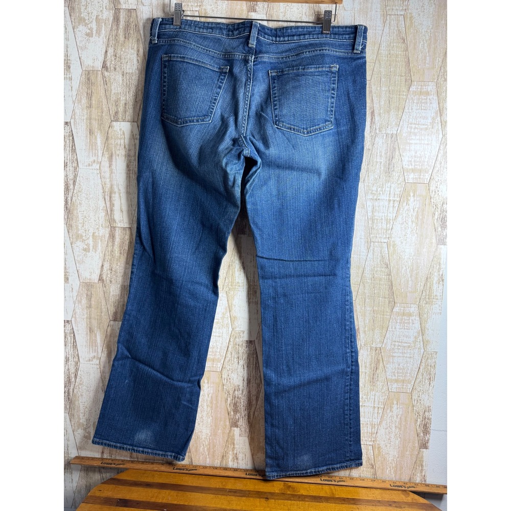 Gap Premium Bootcut Jeans Women's Size 16 33R Medium Wash Cotton‎ Blend